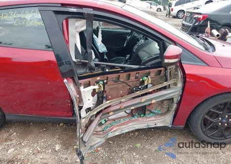 2016 Ford Focus Se from USA, damaged, VIN 1FADP3F28GL266971